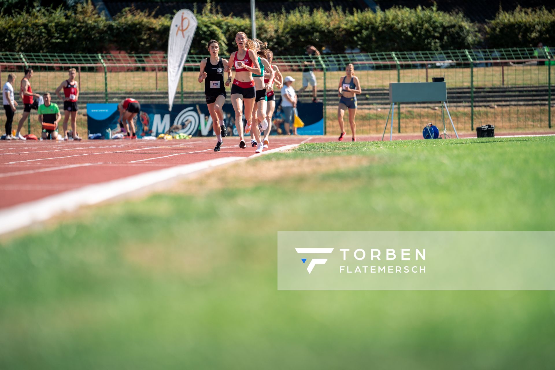 Marie Proepsting (VfL Eintracht Hannover), Jasmina Stahl (Hannover 96), Jana Schluesche (VfL Eintracht Hannover) am 02.07.2022 waehrend den NLV+BLV Leichtathletik-Landesmeisterschaften im Jahnstadion in Goettingen (Tag 1)